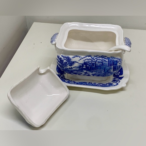 Vintage Robinson Clay Products Transferware Lidded Tureen with Ladle - Picture 2 of 14